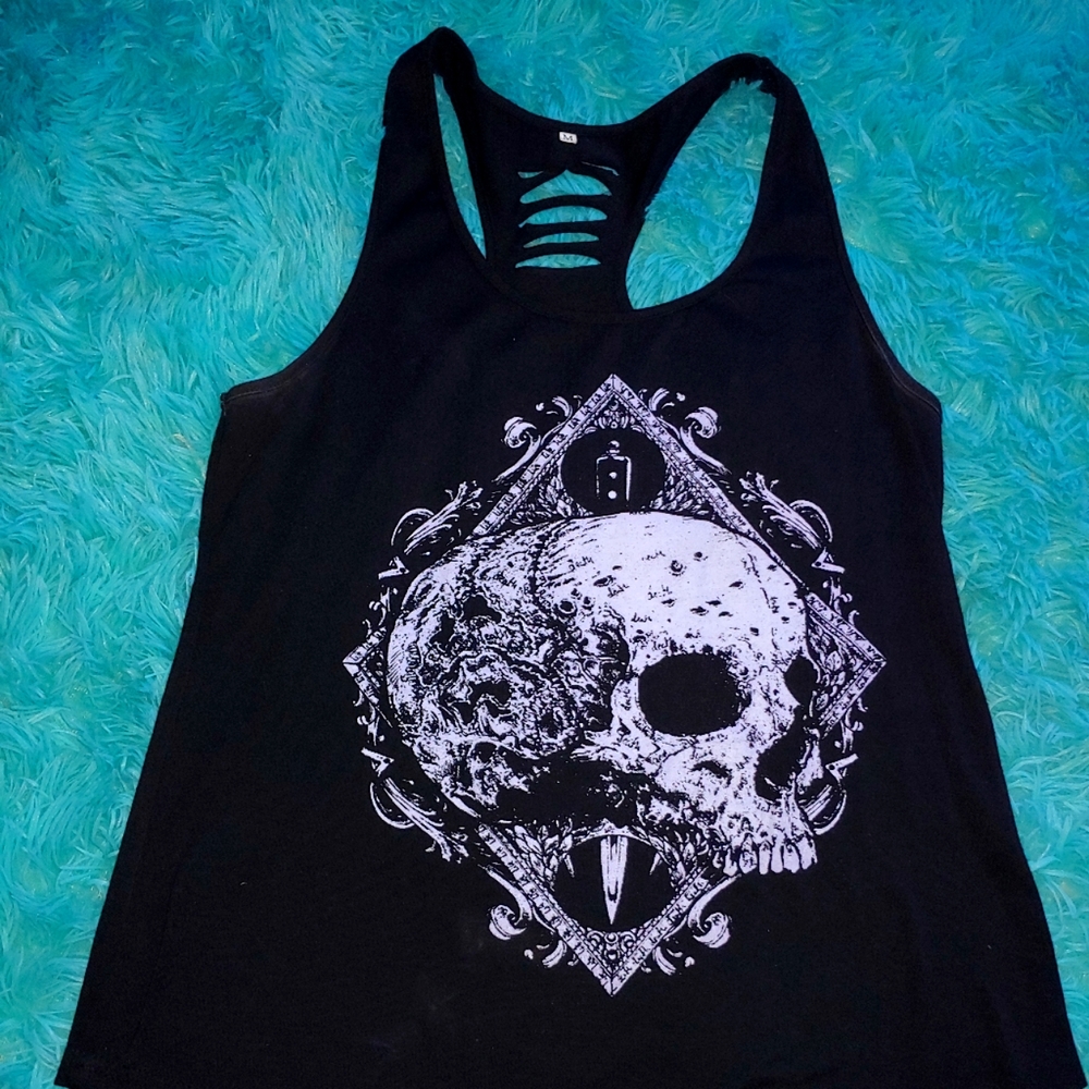 Bikers club skull ripped racer back